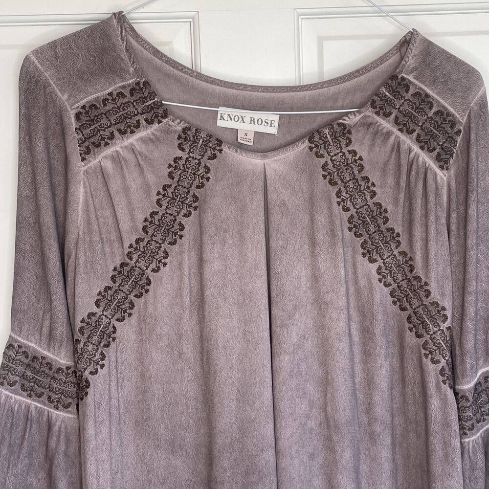 Knox Rose Women's Boho Embroidered Blouse Sz S Bell Sleeve Flowy Peasant Cowgirl - Picture 2 of 15